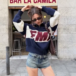 Retro Harajuku Spliced ​​zipper Knit Sweater New Fashionable Casual Sweater Men American Y2k Letter Embroidery Clothing Women